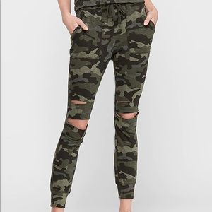 EXPRESS Camo Ripped Joggers